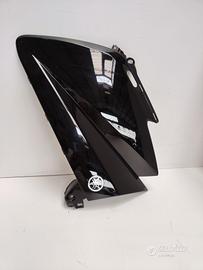 CARENE ANTERIORE DESTRA YAMAHA T MAX