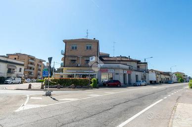 3 LOCALI A CASALE MONFERRATO