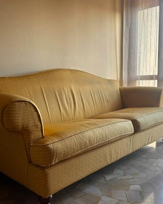 Divano vintage color senape