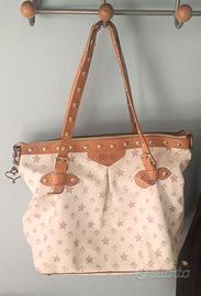 Borsa donna con fantasia stelle e cuori