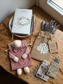 Set artigianale diario + sacchetti per lavanda in 