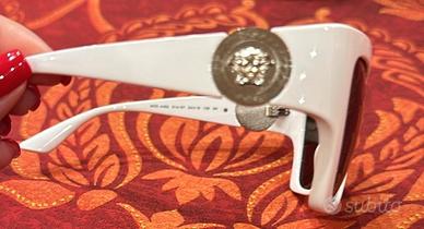 occhiali da sole Versace 