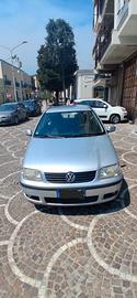 VOLKSWAGEN Polo 3ª serie - 2001