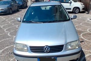 VOLKSWAGEN Polo 3ª serie - 2001