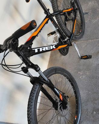 TREK 3500 Disc 26' - 2015 Usata.