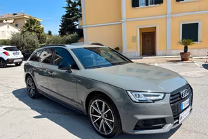 Audi A4 g tron