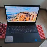Gaming DELL 15,6 FHD i5-11th 8-Core 16G/750GB 25H2