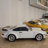 Porsche 911 964 1:18 