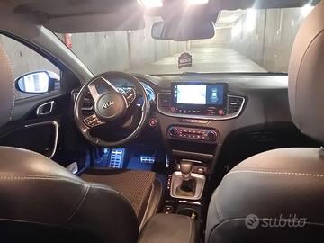 Kia xceed HIGH-TECH hybrid