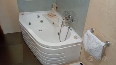 Vasca idromassaggio