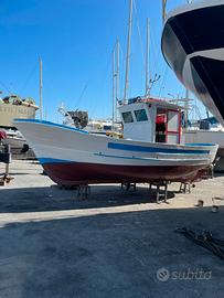 Barca da pesca con licenza