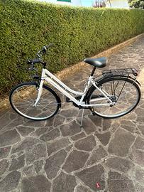 Bicicletta da donna nuova Denver  mod. 28 trekking