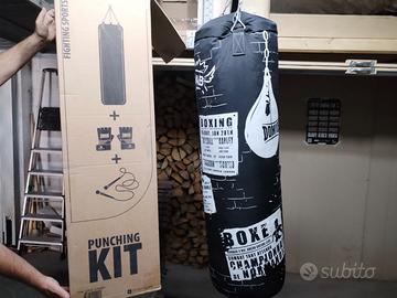 Sacco da Boxe 25 kg e supporto