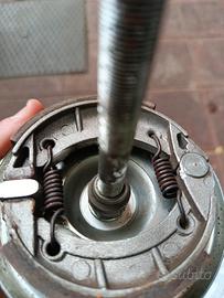 piattello ruota anteriore piaggio ciao