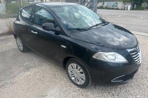 Lancia Ypsilon 1.2 69 CV 5 porte GPL Ecochic Gold