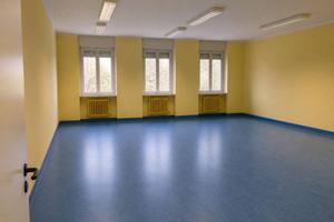 Immobile di 410 m² con più di 5 locali a Terni