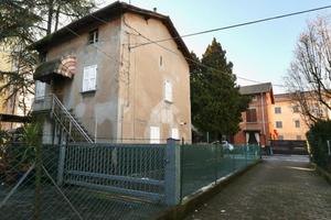 BIFAMILIARE A REGGIO NELL'EMILIA