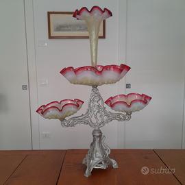 Portafrutta in vetro e metallo