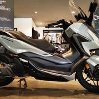 Honda Forza 125
