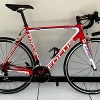 Bici da corsa Focus Izalco carbon