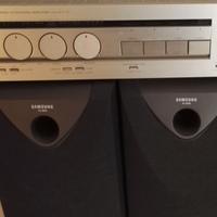 SINTONIZZATORE + 2 CASSE IN BLOCCO