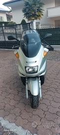 Scooter Linhai Monarch 250cc