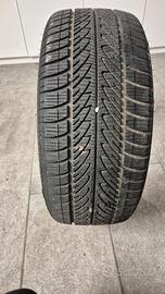 Gomma invernale 225/40/18 92V