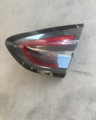 Fanale posteriore destro portellone Ford Puma