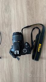 Nikon D3300 + obiettivo 18–55 – condizioni eccelle