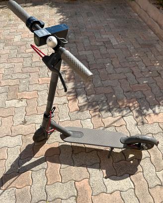 Monopattino elettrico Mi Xiaomi