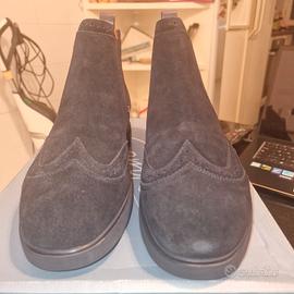 Stivaletto scamosciato