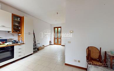 Monolocale in corte con area privata
