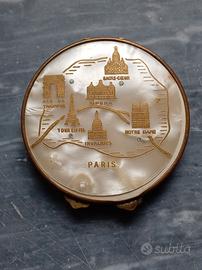 Portacipria vintage in celluloide e ottone