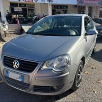 Volkswagen Polo 1.4/80CV TDI 5p. Sportline
