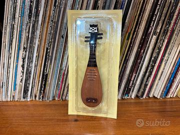 Liuto cinese in miniatura