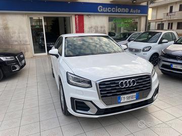 Audi Q2 30 TDI Identity Black