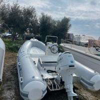 Gommone Nadir con motore Suzuki 40cv