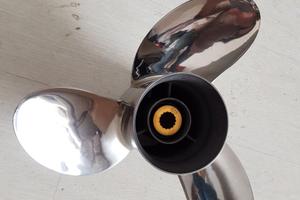 Elica3p acciaio inox per yamaha cv225/250 perfetta