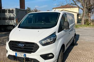 FORD TRANSIT CUSTOM TRASPORTO ANIMALI VIVI