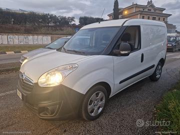 OPEL Combo 1.6 CDTI 105 PC-TA Van 750kg E5+