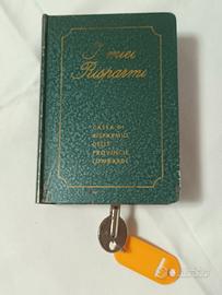 Salvadanaio libro CA.RI.PLO. con chiave