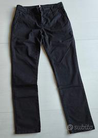 pantalone marca Scout 