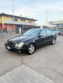 MERCEDES E 280 CDI.