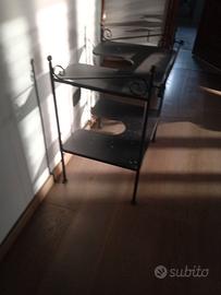 Sotto lavabo in ferro battuto nero