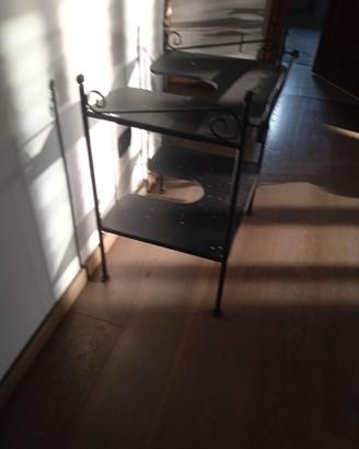 Sotto lavabo in ferro battuto nero