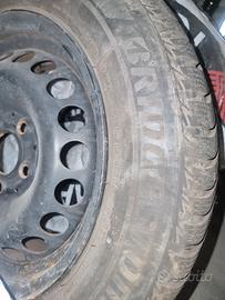 gomme bridgestone invernali e cerchioni in ferro