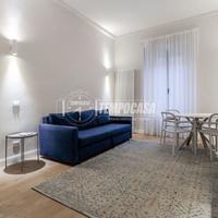 TRE LOCALI CON CUCINA ABITABI COMPLETAMENTE RISTRU