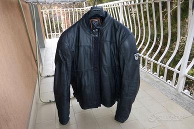 Abbigliamento moto stradale