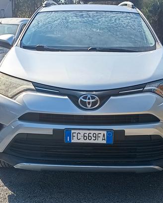 Toyota RAV4 2016 - 2.0 D-4D 2WD Business LB AUTOMO