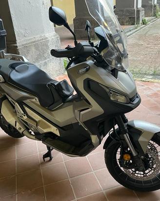 Honda X-Adv 750